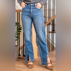 NEW KanCan Medora Women’s High Rise 90’s Split Raw Hem Straight Jeans Size 13/30